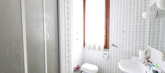 5 rooms Apartment in Monza, Italy No. 237948 87