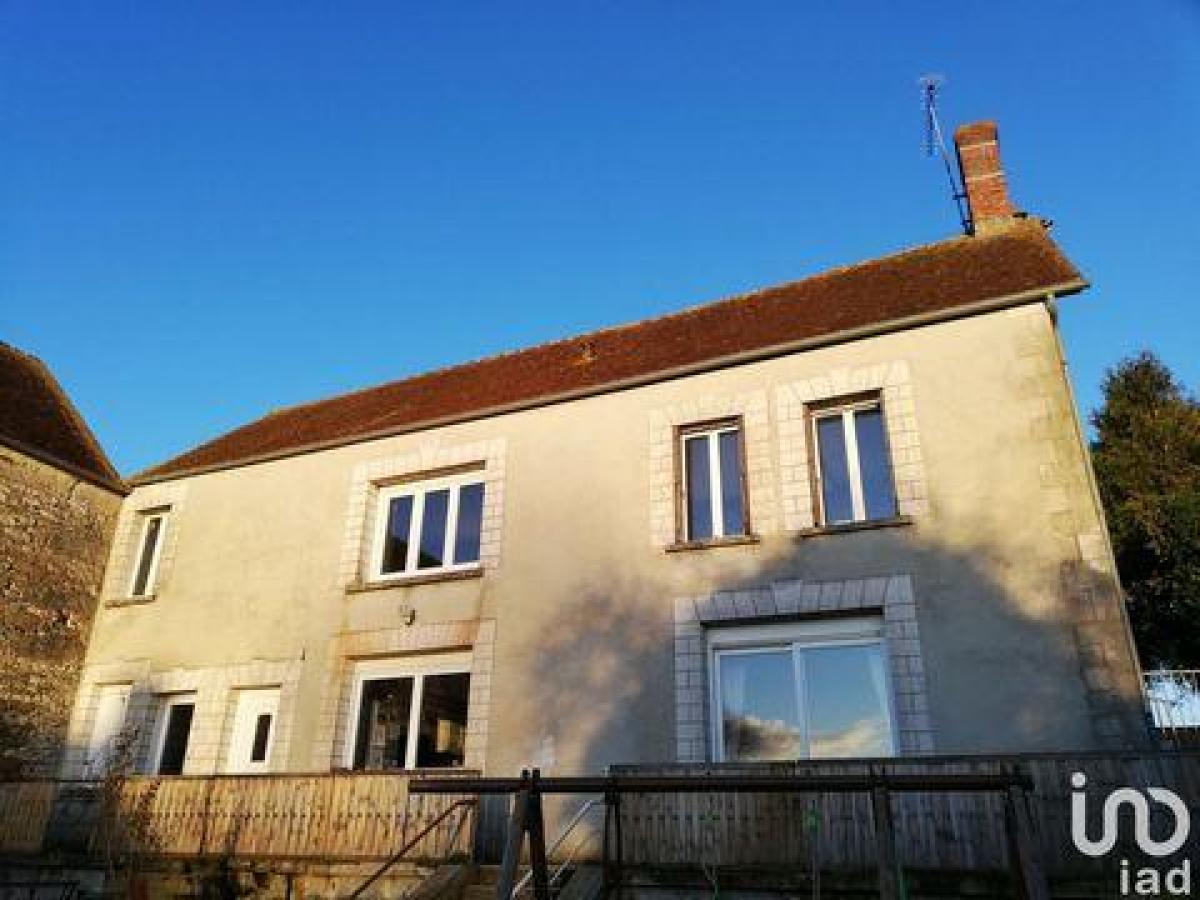 5 bedrooms House in Argentan, France No. 22955