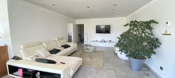 3 bedrooms Villa in Limoux, France No. 342260 4