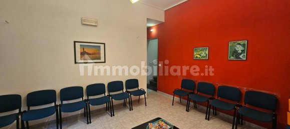 1 room Office in Ragusa, Italy No. 174375 2