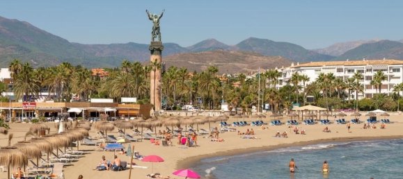 Ático de 2 dormitorios en Marbella, Spain No. 180751 13