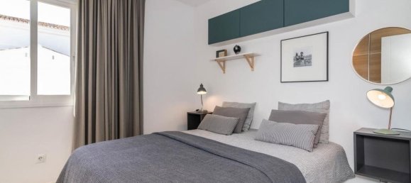 Ático de 2 dormitorios en Marbella, Spain No. 180751 3