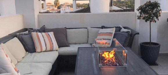 Ático de 2 dormitorios en Marbella, Spain No. 180751 23