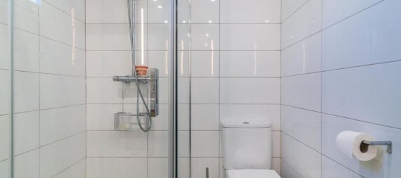 Ático de 2 dormitorios en Marbella, Spain No. 180751 2