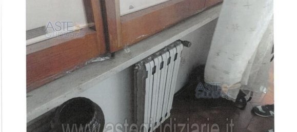 6 rooms Apartment in Sant'Omero, Italy No. 94950 2