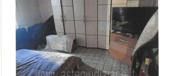 6 rooms Apartment in Sant'Omero, Italy No. 94950 9