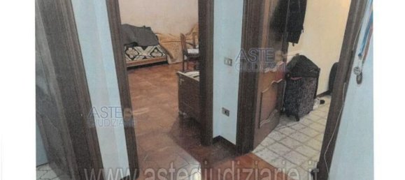 6 rooms Apartment in Sant'Omero, Italy No. 94950 4