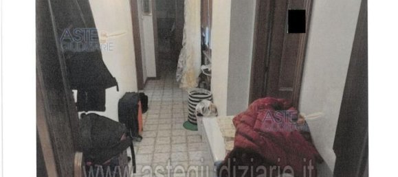 6 rooms Apartment in Sant'Omero, Italy No. 94950 5