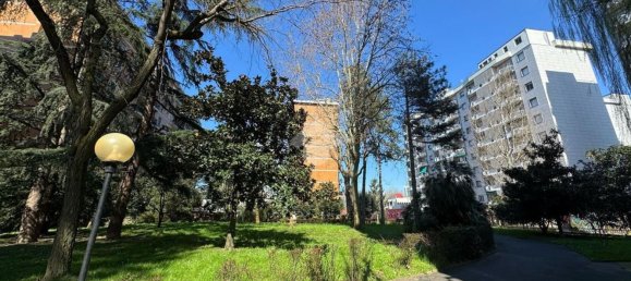 Apartamento de 2 habitaciónes en Corsico, Italy No. 59522 31