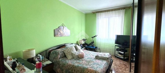 Apartamento de 2 habitaciónes en Corsico, Italy No. 59522 13