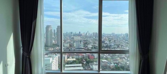 شقة 2 غرف نوم  في Sathon, Thailand رقم 4430 13