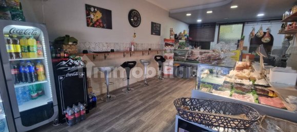 1غرفة عقار تجاري في Pozzuoli, Italy رقم 333824 3