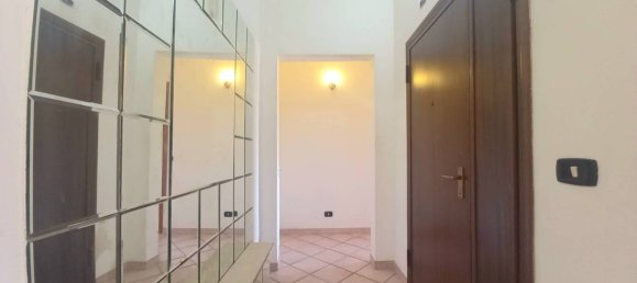 3 bedrooms Apartment in Rome, Italy No. 273330 15