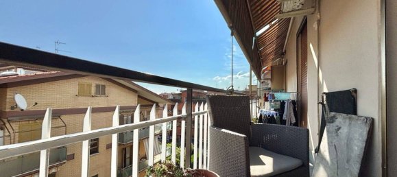 3 bedrooms Apartment in Rome, Italy No. 273330 22