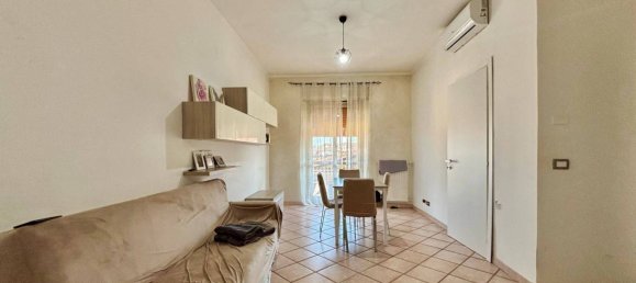 3 bedrooms Apartment in Rome, Italy No. 273330 5