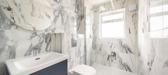 4 bedrooms Bungalow in Sunbury-on-Thames, United Kingdom No. 10186 5