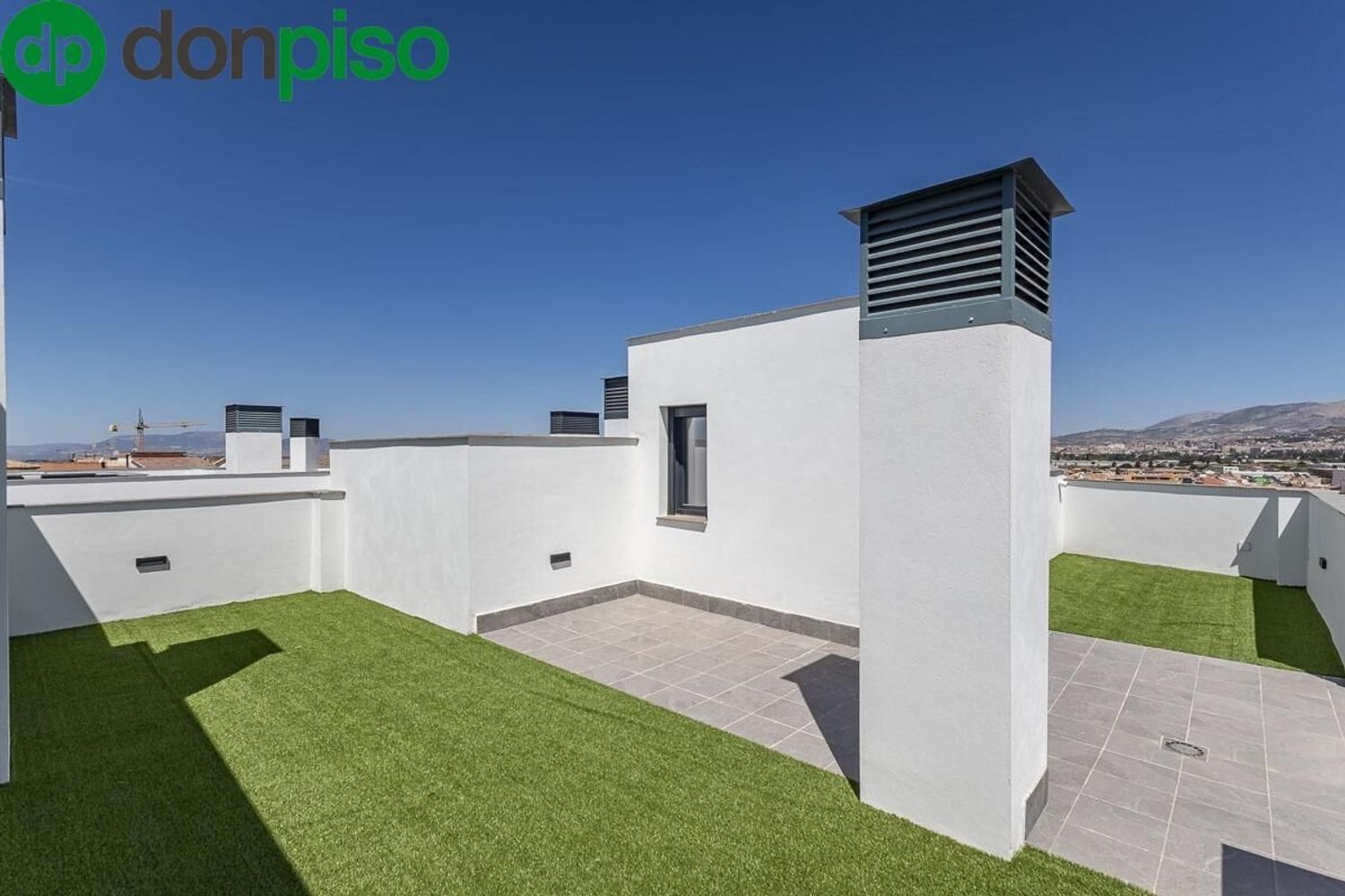 3 غرف نوم بانتهاوس في Armilla, Spain رقم 275054