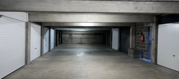 2 bedrooms Apartment in Reims, France No. 44155 25