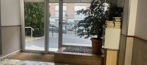 2 bedrooms Apartment in Reims, France No. 44155 17