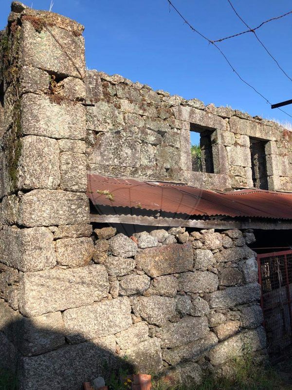 Casa T3 em Arcos de Valdevez, Portugal N.º 19710