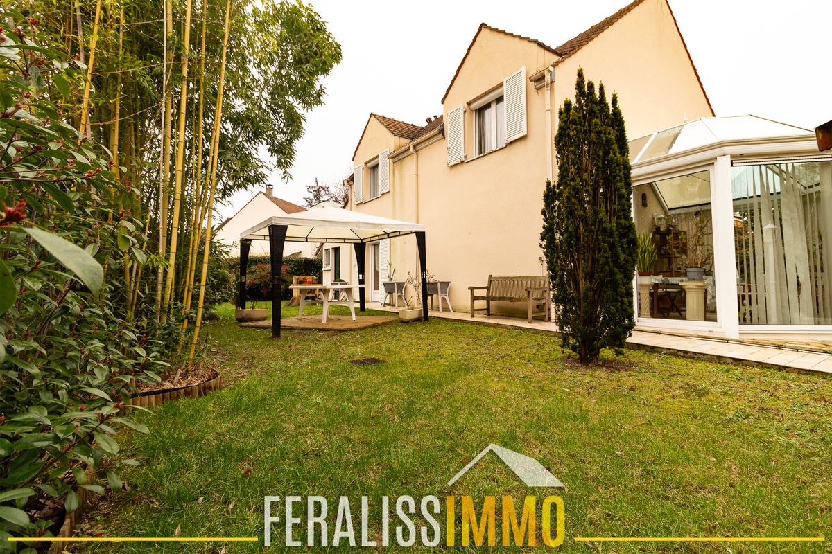 4 Schlafzimmer Haus in Neuville-sur-Oise, France, Nr. 148828