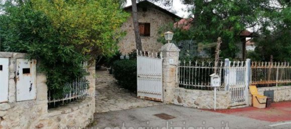 9 bedrooms Villa in Statte, Italy No. 376940 20