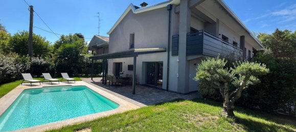 5-Zimmer Villa in Fabbrico, Italy, Nr. 304330 2