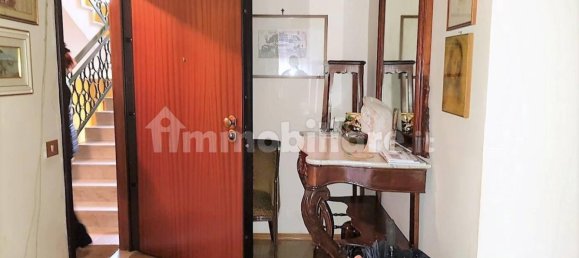 3 bedrooms Apartment in Carrara, Italy No. 50646 4