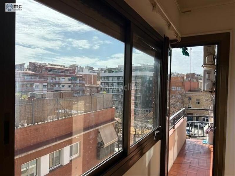 373m² Building in Sant Marti, Spain No. 135393