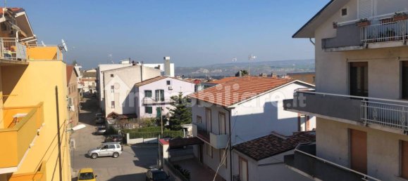 3 Schlafzimmer Wohnung in San Salvo, Italy, Nr. 237218 13