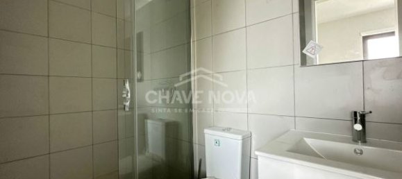 3 Schlafzimmer Wohnung in Porto, Portugal, Nr. 11451 6