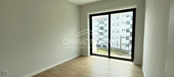 3 Schlafzimmer Wohnung in Porto, Portugal, Nr. 11451 8