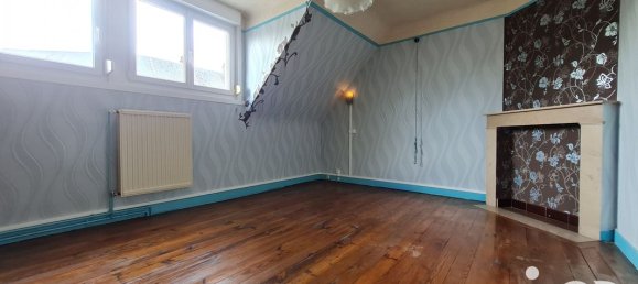 3 bedrooms House in Frevent, France No. 72613 9