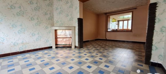 3 bedrooms House in Frevent, France No. 72613 5