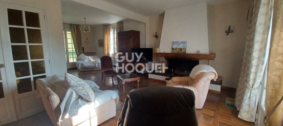 3 bedrooms House in Pierres, France No. 225786 3