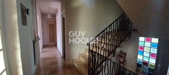 3 bedrooms House in Pierres, France No. 225786 4