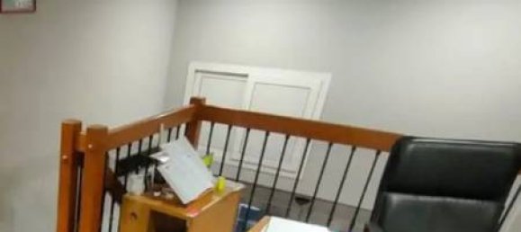 Коммерческая недвижимость с 3 комнатами в Флоренция, Италия № 218796 7