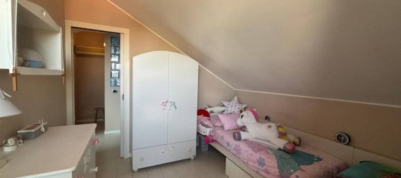 2 bedrooms Apartment in Bussero, Italy No. 4656 10