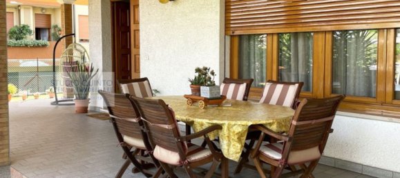 5 rooms Villa in Quinto di Treviso, Italy No. 298472 3