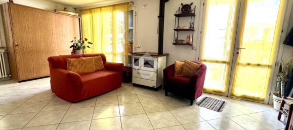 3 غرف نوم فيلا في San Mauro Pascoli, Italy رقم 70570 30