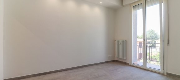 3 bedrooms Apartment in Bologna, Italy No. 322411 5