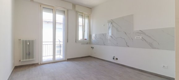 3 bedrooms Apartment in Bologna, Italy No. 322411 3
