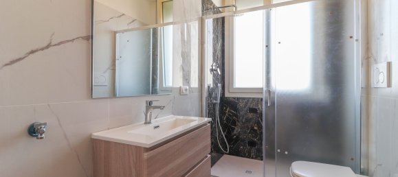 3 bedrooms Apartment in Bologna, Italy No. 322411 20