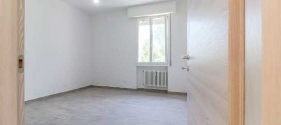3 bedrooms Apartment in Bologna, Italy No. 322411 11