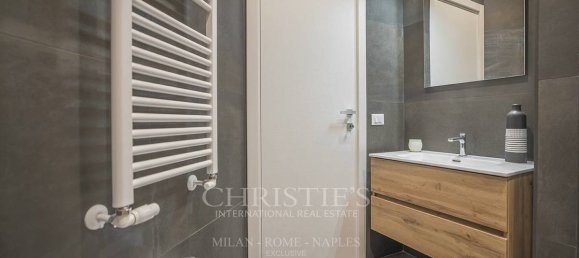 3 bedrooms Apartment in Rome, Italy No. 320511 27
