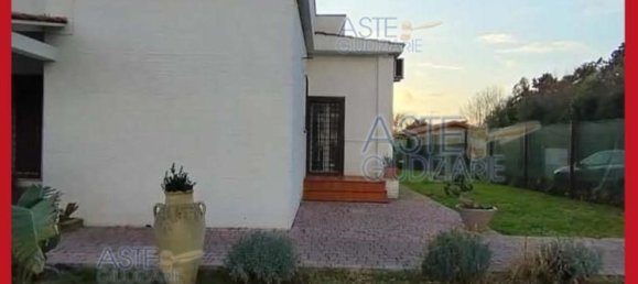 5 bedrooms Apartment in Ardea, Italy No. 334042 12