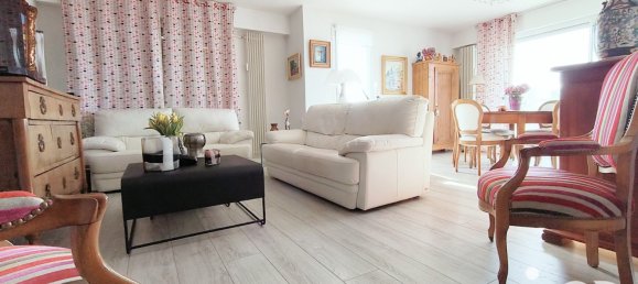 3 bedrooms Apartment in Reims, France No. 258772 12