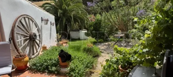 4 bedrooms House in Casares, Spain No. 136300 8