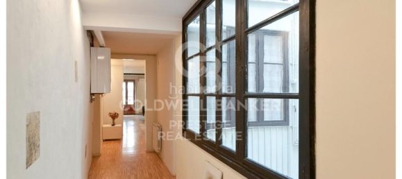 2 غرف نوم شقة في Ciutat Vella, Spain رقم 84106 10