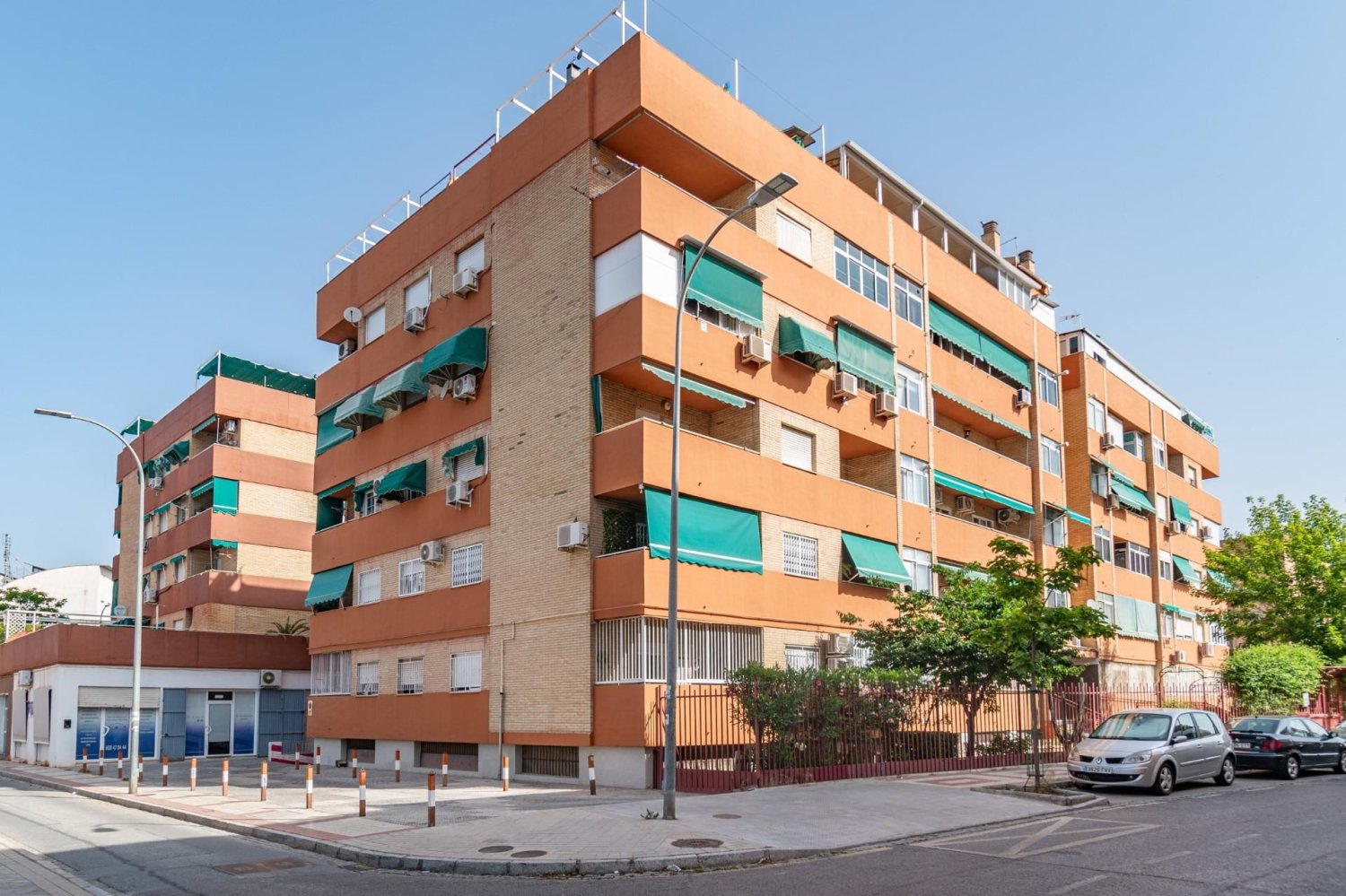 Apartamento de 2 dormitorios en Granada, Spain No. 166648